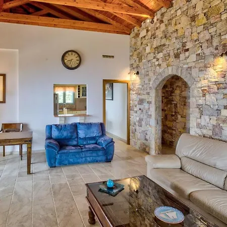 Villa Filistron Seaview Bliss - Coastal Secluded Gem Taktikoupoli