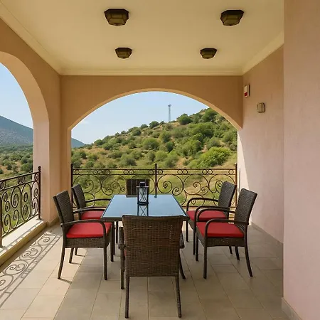 Filistron Seaview Bliss - Coastal Secluded Gem *