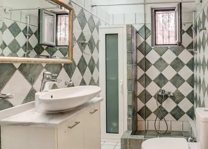 Filistron Seaview Bliss - Coastal Secluded Gem Taktikoupoli