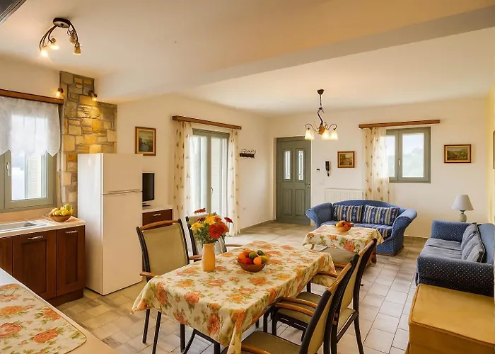 Вилла Filistron Seaview Bliss - Coastal Secluded Gem Taktikoupoli